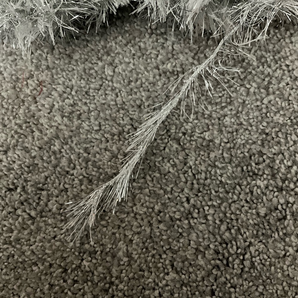 No Boundaries Yarn - Bundle of 10 (Silver Metallic) - Picture 4 of 4